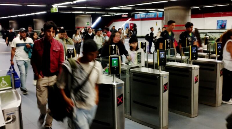 Récord de afluencia en el Metro de Quito previo a su segundo aniversario de funcionamiento