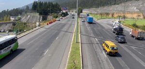 Desde el 1 de diciembre aplicará restricción al transporte pesado en la Simón Bolívar y Ruta Viva