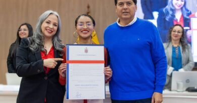 Concejo Metropolitano reconoce el trabajo y los sueños de Samay Benítez