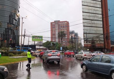 Siga estas recomendaciones para conducir bajo la lluvia Siga estas recomendaciones para conducir bajo la lluvia