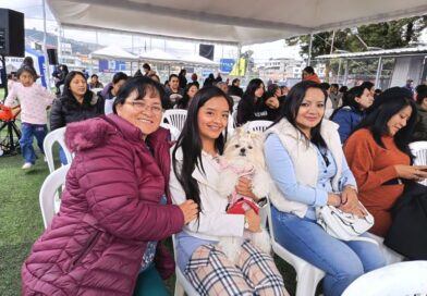 Actividades culturales y comunitarias llenan de vida los barrios