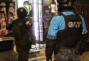 Macrooperativos entre el Municipio, Policía y FF.AA. dejan más de 100 sancionados, clausuras y armas blancas decomisadas Macrooperativos entre el Municipio, Policía y FF.AA. dejan más de 100 sancionados, clausuras y armas blancas decomisadas