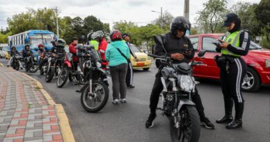 Quito: controles a motocicletas dejan 1.348 citaciones y 229 motos retenidas en los primeros 18 días del año