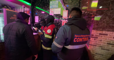 Clausuras, armas retenidas y licor ilegal: resultados de los macrooperativos en Quito