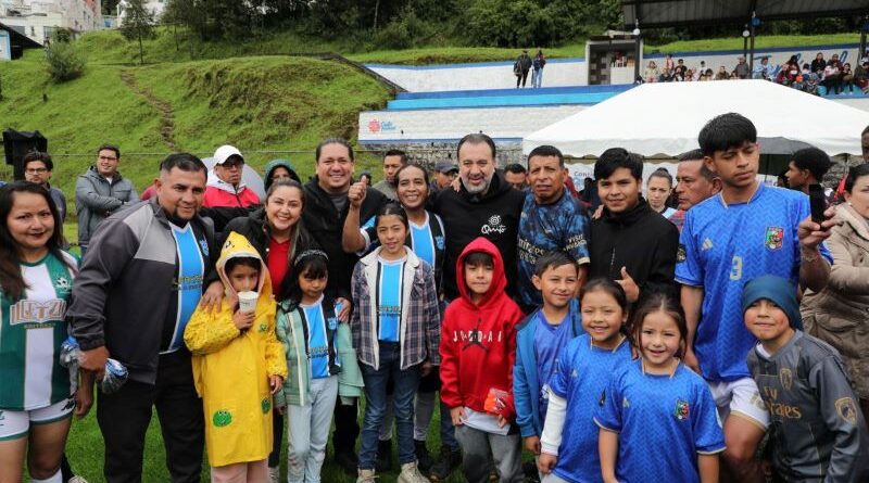 Luego de 43 años, la Liga Barrial de Jardín del Valle se fortalece con la entrega de obras