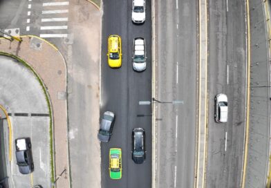 La rehabilitación vial de la Av. Oswaldo Guayasamín se suspende temporalmente por falta de asfalto