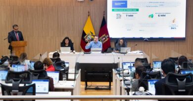 EEQ plantea condiciones para el cobro de la tasa de basura en la planilla eléctrica EEQ plantea condiciones para el cobro de la tasa de basura en la planilla eléctrica