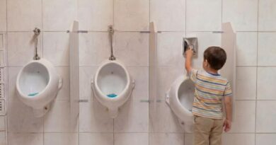 Niñas y niños contarán con baños exclusivos en los 16 parques metropolitanos