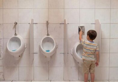 Niñas y niños contarán con baños exclusivos en los 16 parques metropolitanos