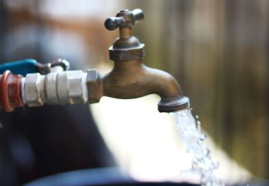 Quito registra reducción en el consumo de agua potable tras implementación de nueva tasa de recolección de basura