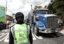 Ruta Viva y Simón Bolívar: 66 vehículos de carga pesada sancionados por incumplir restricción en horario vespertino