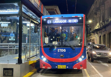 Así se mueve Quito: más de 100 mil viajes en Ecovía y Trolebús con el nuevo Sistema Integrado de Recaudo Así se mueve Quito: más de 100 mil viajes en Ecovía y Trolebús con el nuevo Sistema Integrado de Recaudo
