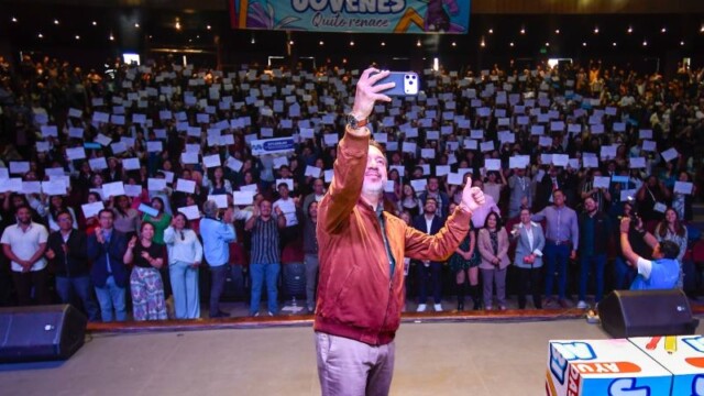 525 sueños de estudiantes universitarios se impulsan con la entrega de ayudas económicas municipales